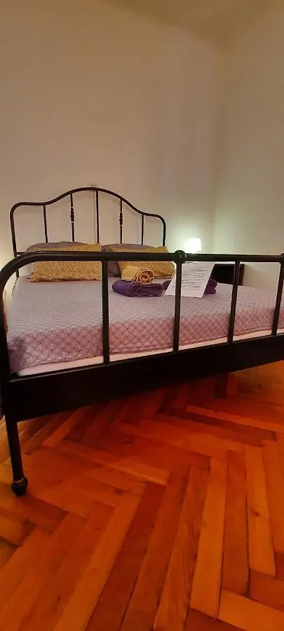Retro Opatija Center Apartments