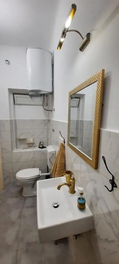 Retro Opatija Center Apartments