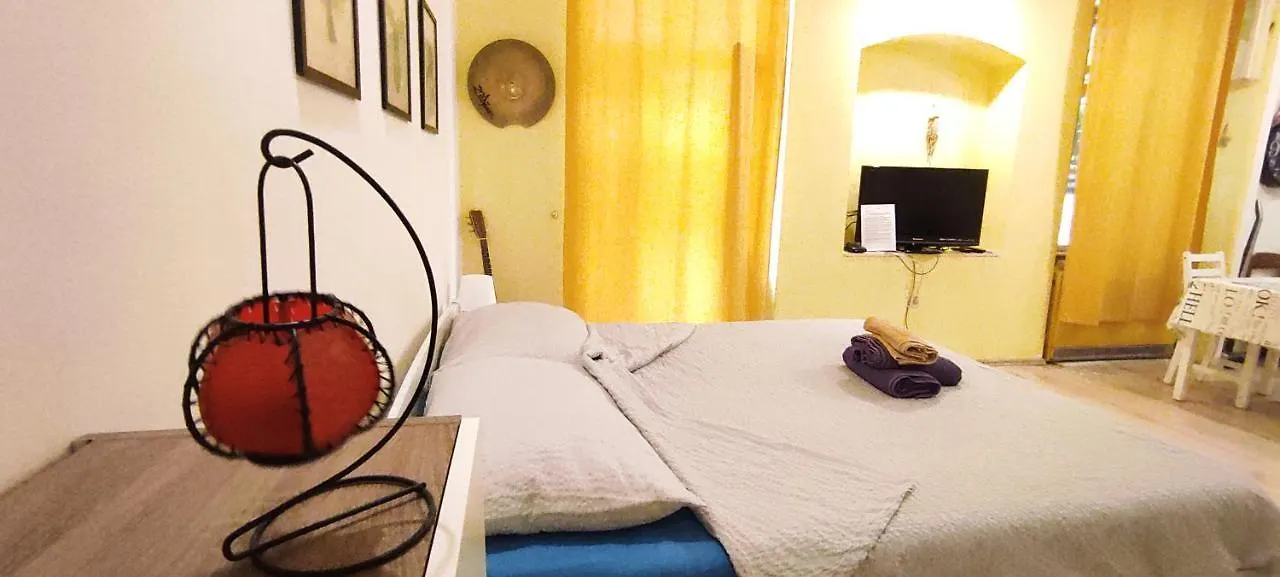Retro Opatija Center Apartments