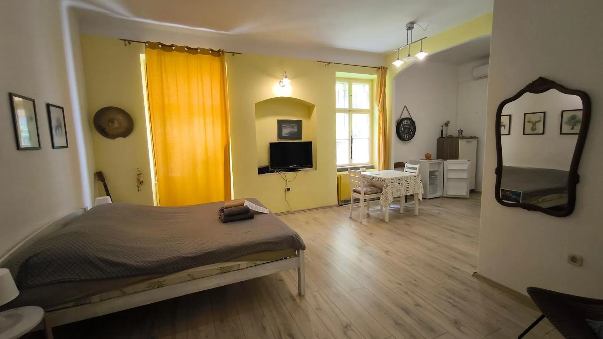 Retro Opatija Center Apartments