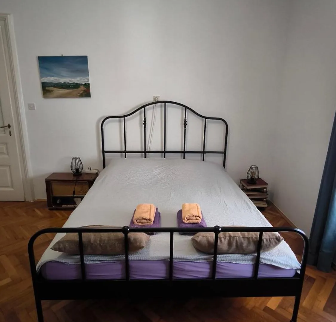 Retro Opatija Center Apartments