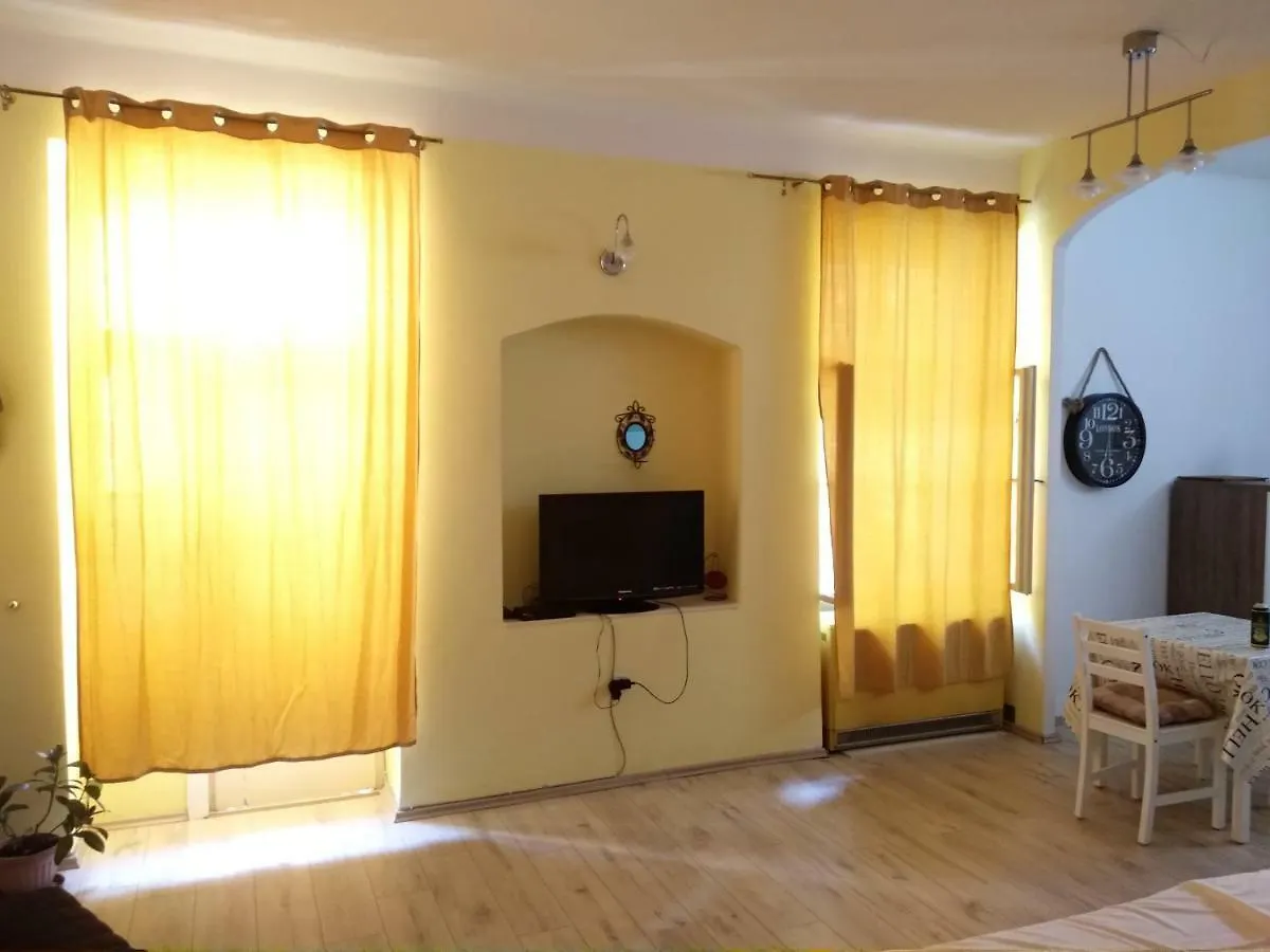 Retro Opatija Center Apartments